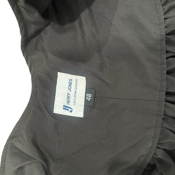 Graduation Gown - Picture 5 of 5